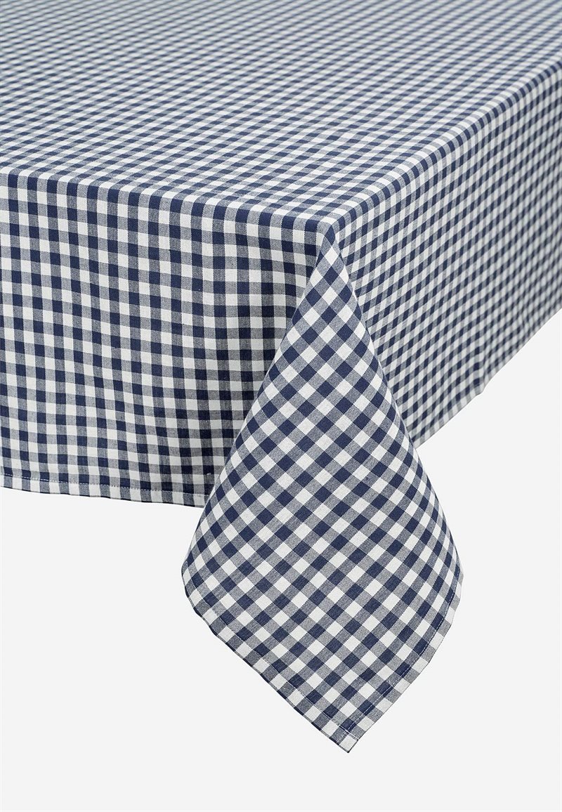 Kudottu, ruudullinen pöytäliina