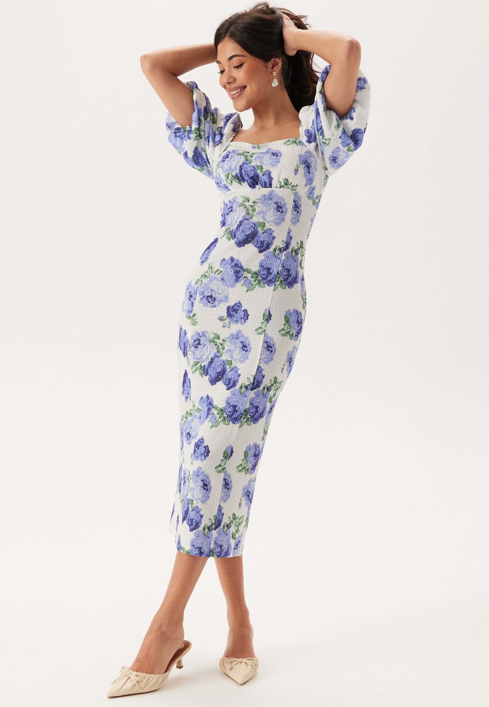 Volume Sleeve Midi Dress
