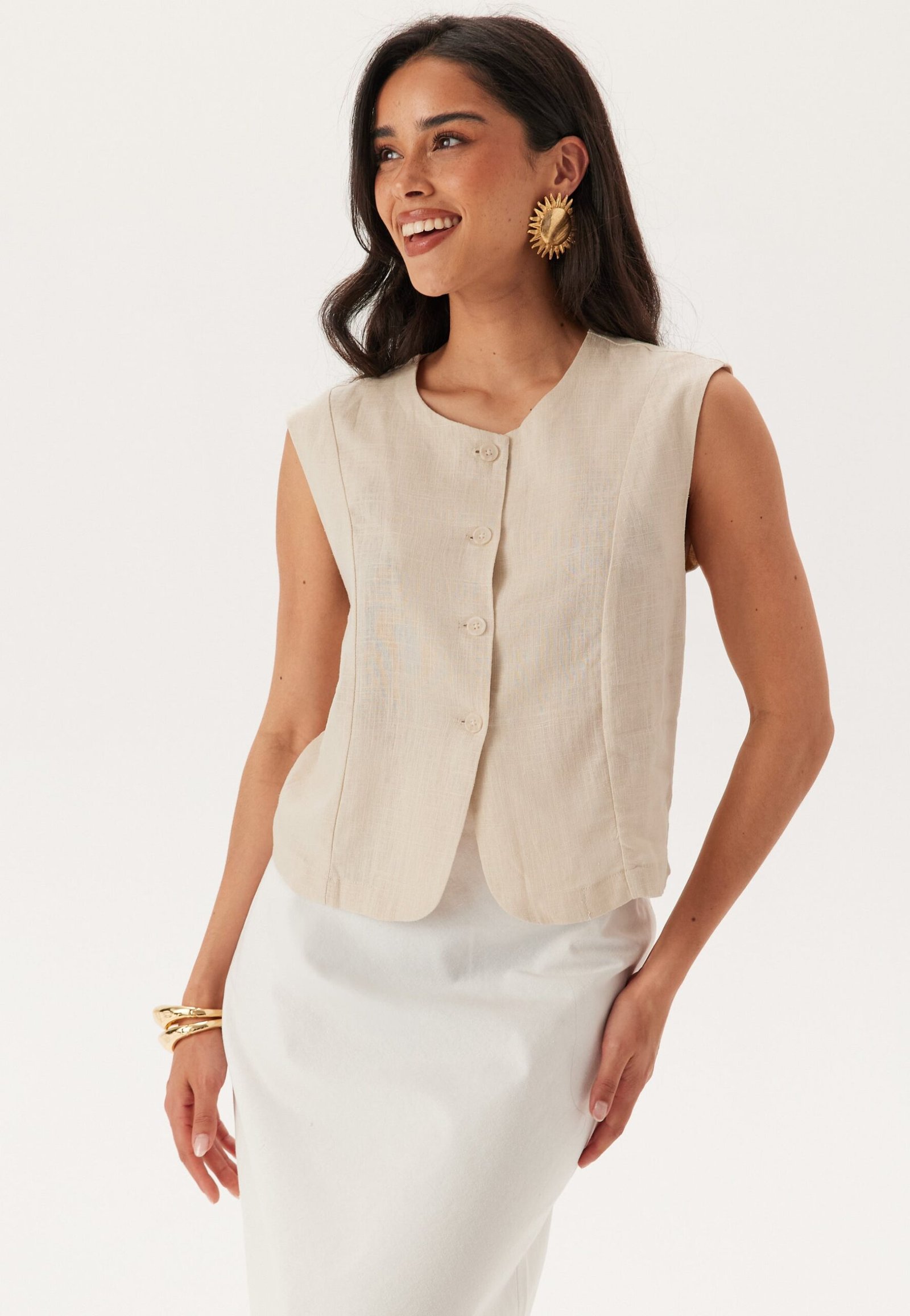 Objaya S/L Re Vest