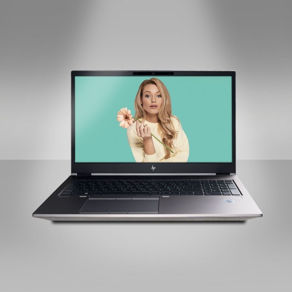 HP ZBook Fury 17 G8 I7 ja Kuntoluokka B / ANSI / RTX A3000