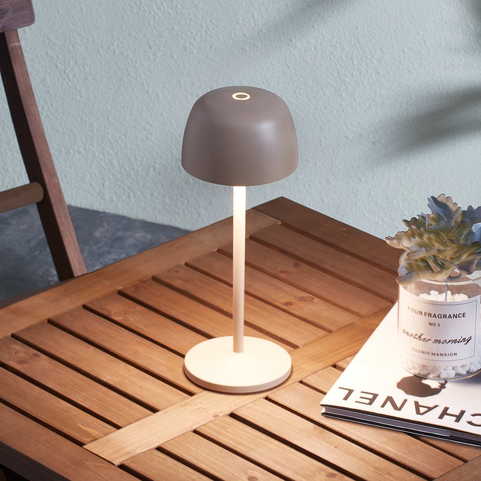 Arietty Portable Pöytävalaisin Sand Beige