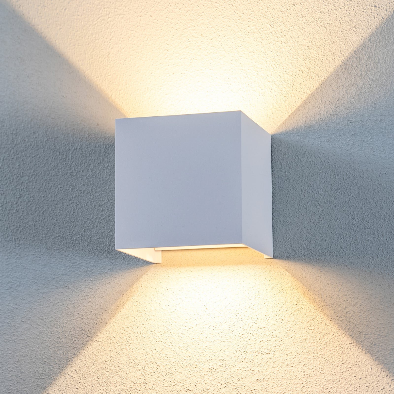 Nivar Square LED-ulkoseinävalaisin valkoinen – Lindby
