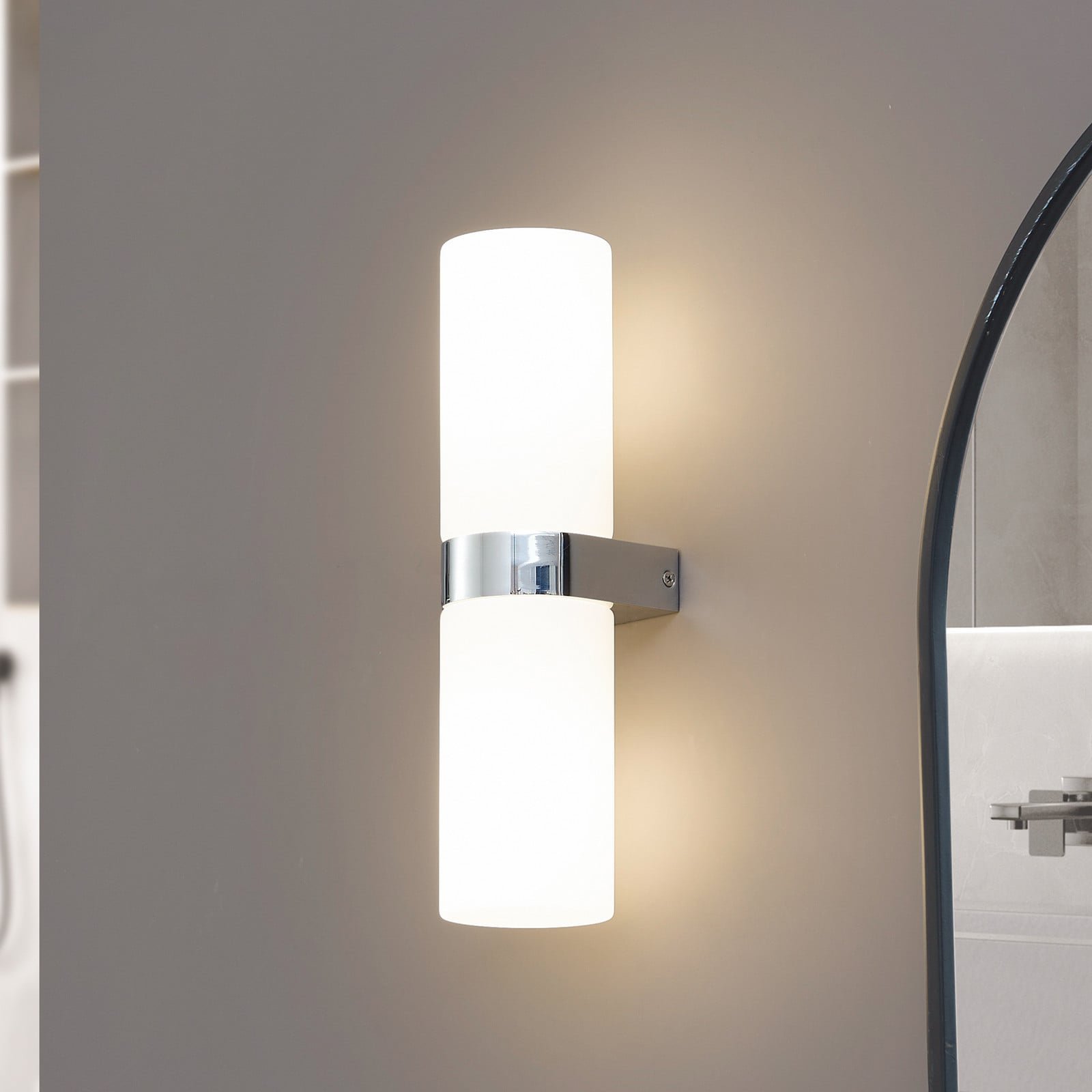 Basolo Seinävalaisin H315 IP44 Kromi