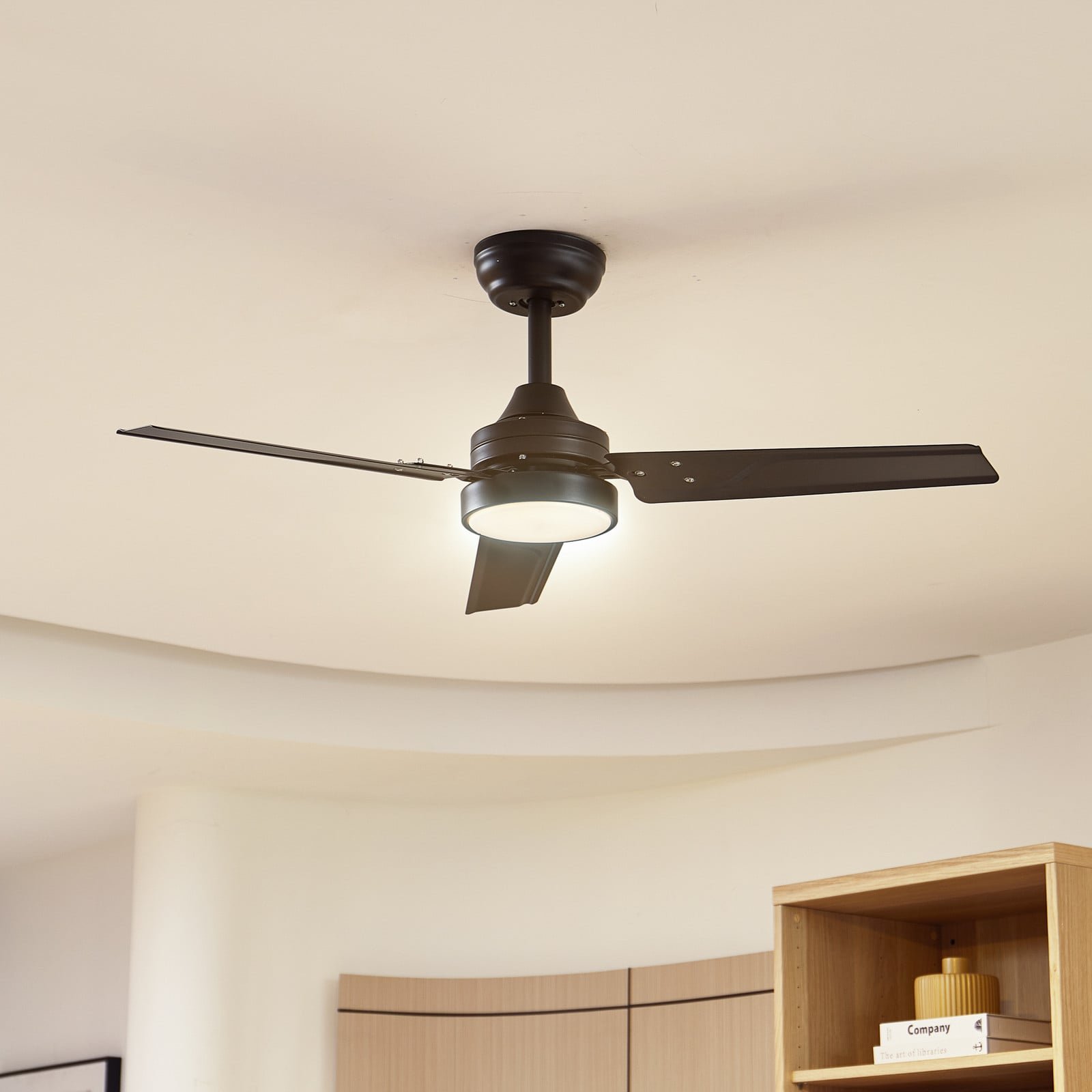 Aerallo LED-kattotuuletin musta CCT hiljainen – Lindby