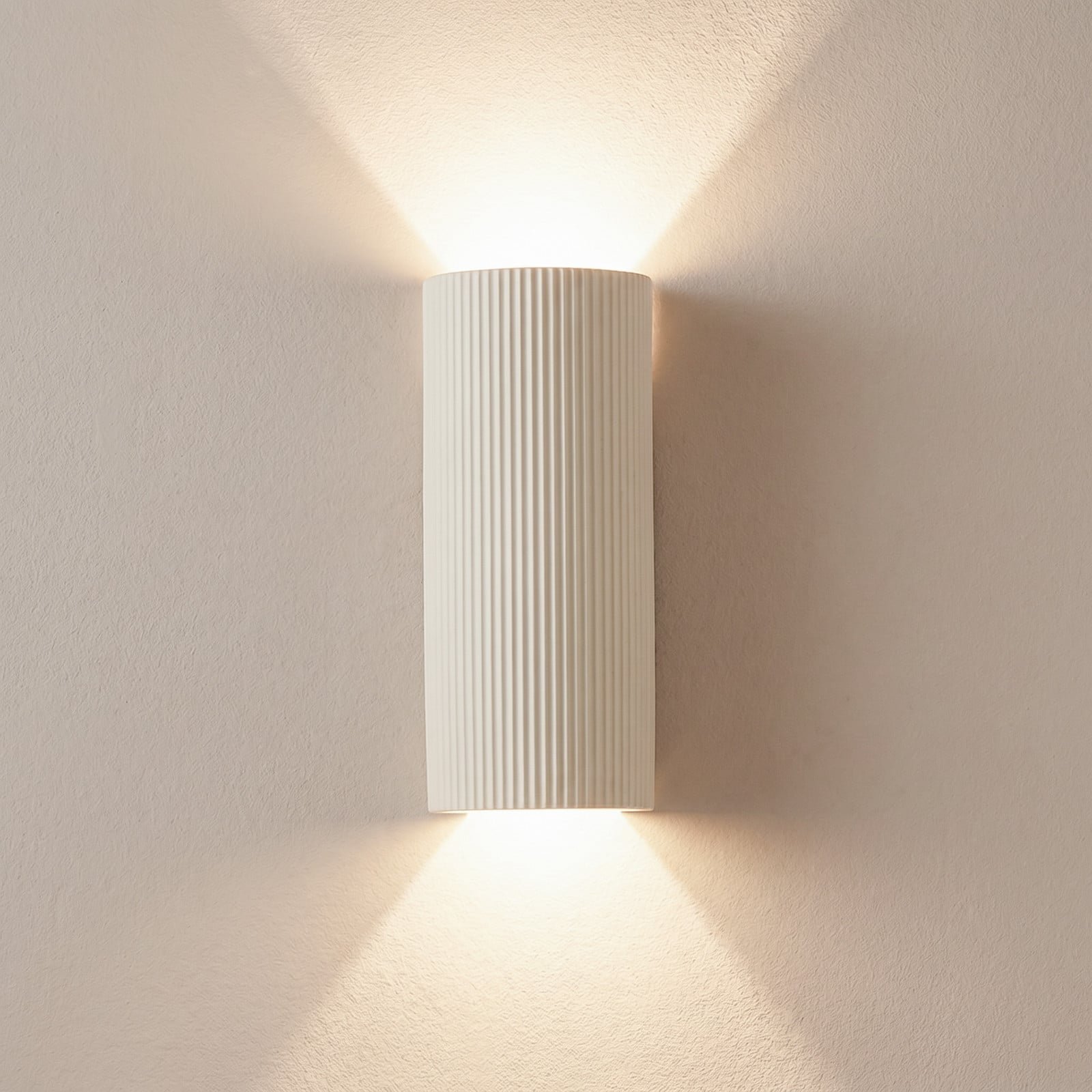 Colja seinävalaisin korkeus 305 cm pyöreä beige kipsi