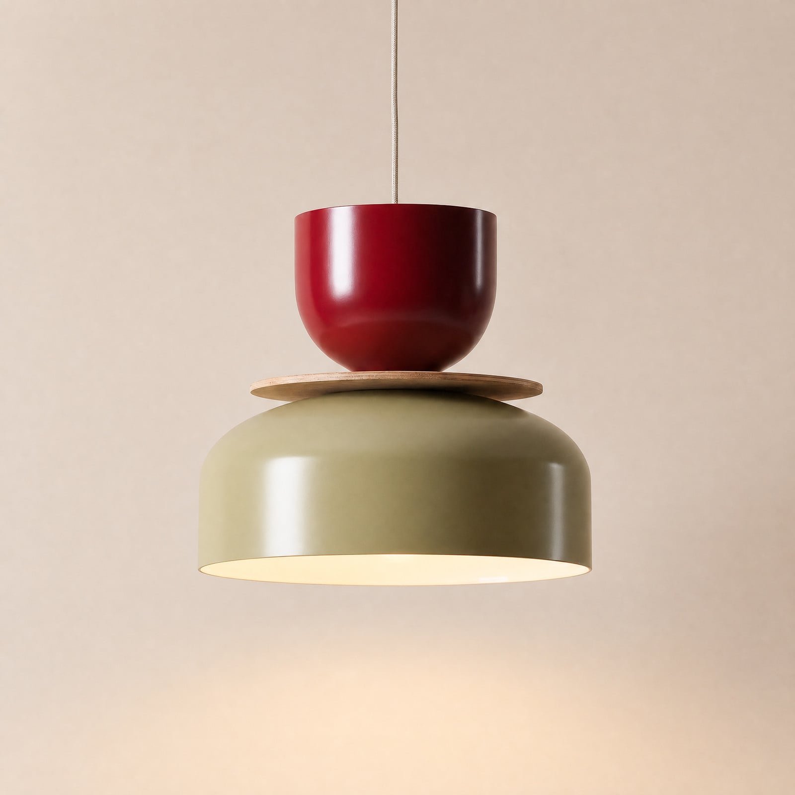Uto-riippuvalo vaaleanruskea/tummanpunainen 30 cm metallia – ALDEX