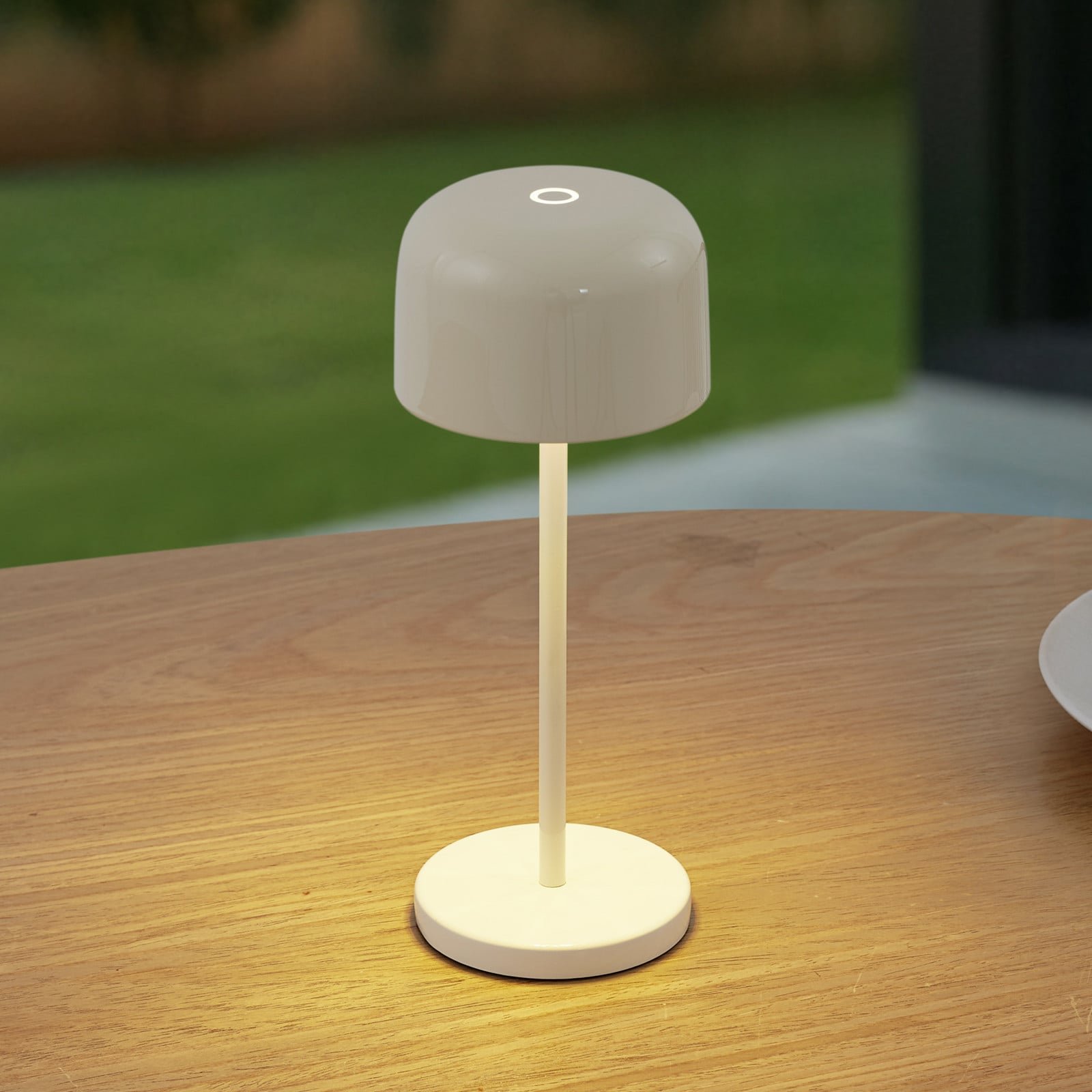 Quill LED-akkukäyttöinen pöytävalaisin CCT beige himmennettävä
