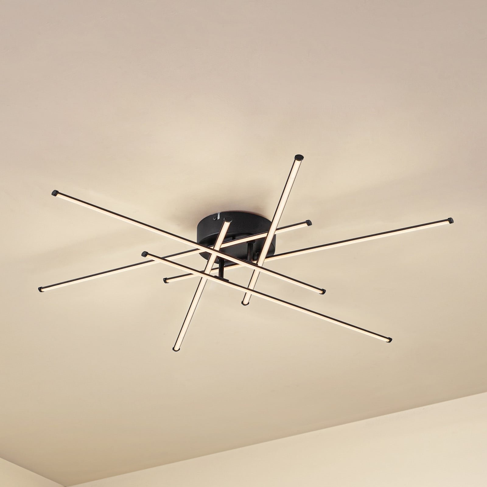 Elviano LED-kattovalaisin, Ø 80 cm, musta, 3 000 K