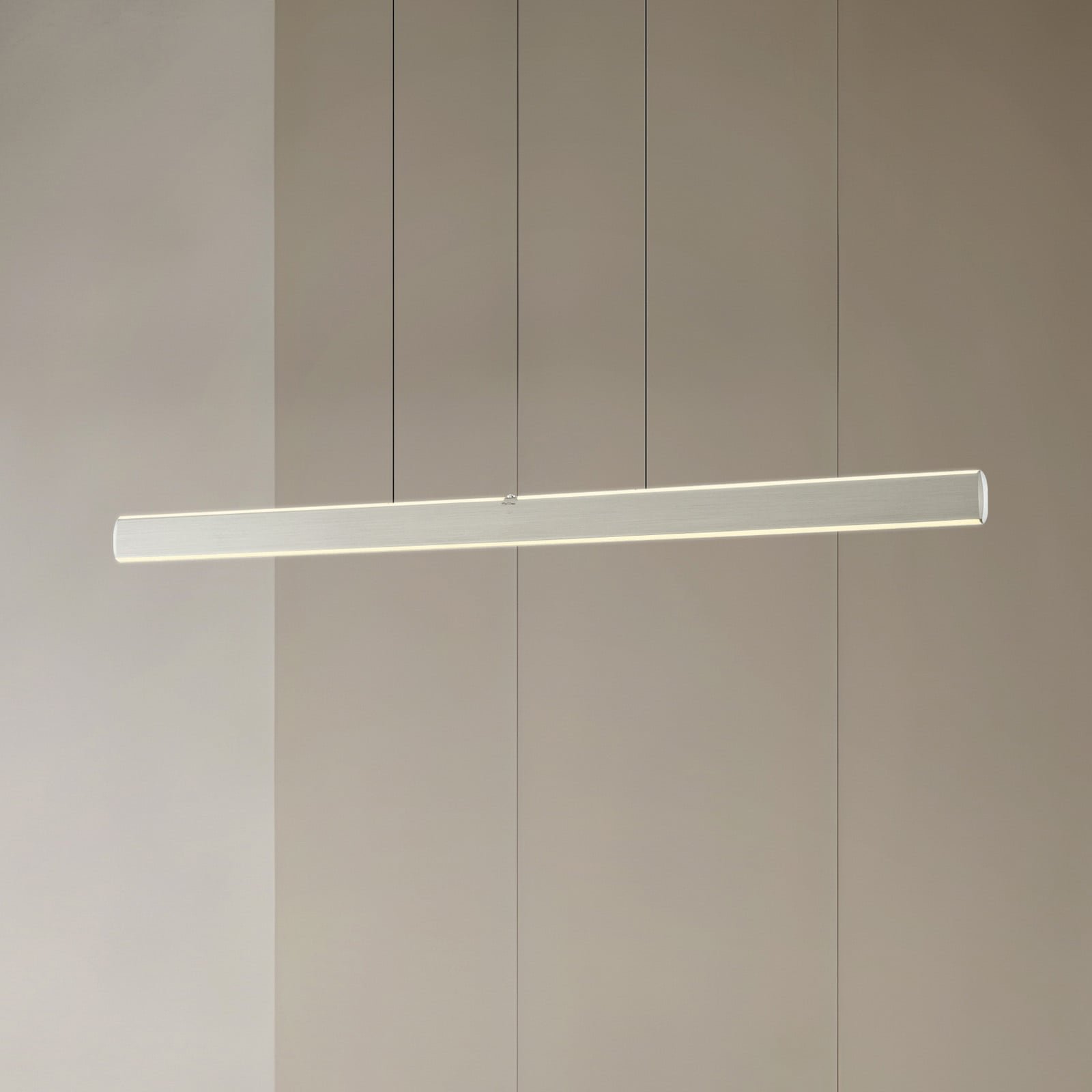 Arvon LED-riippuvalaisin alumiinivärinen 117 cm CCT