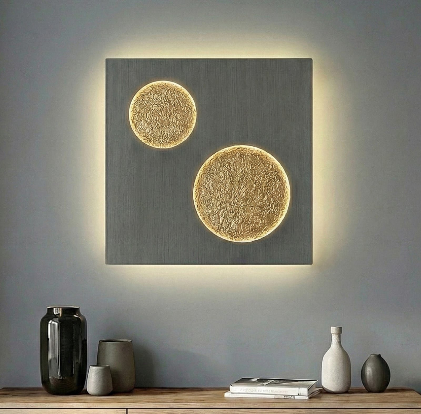 Delin LED-seinävalaisin harmaa/kulta 55 x 55 cm himmennettävä