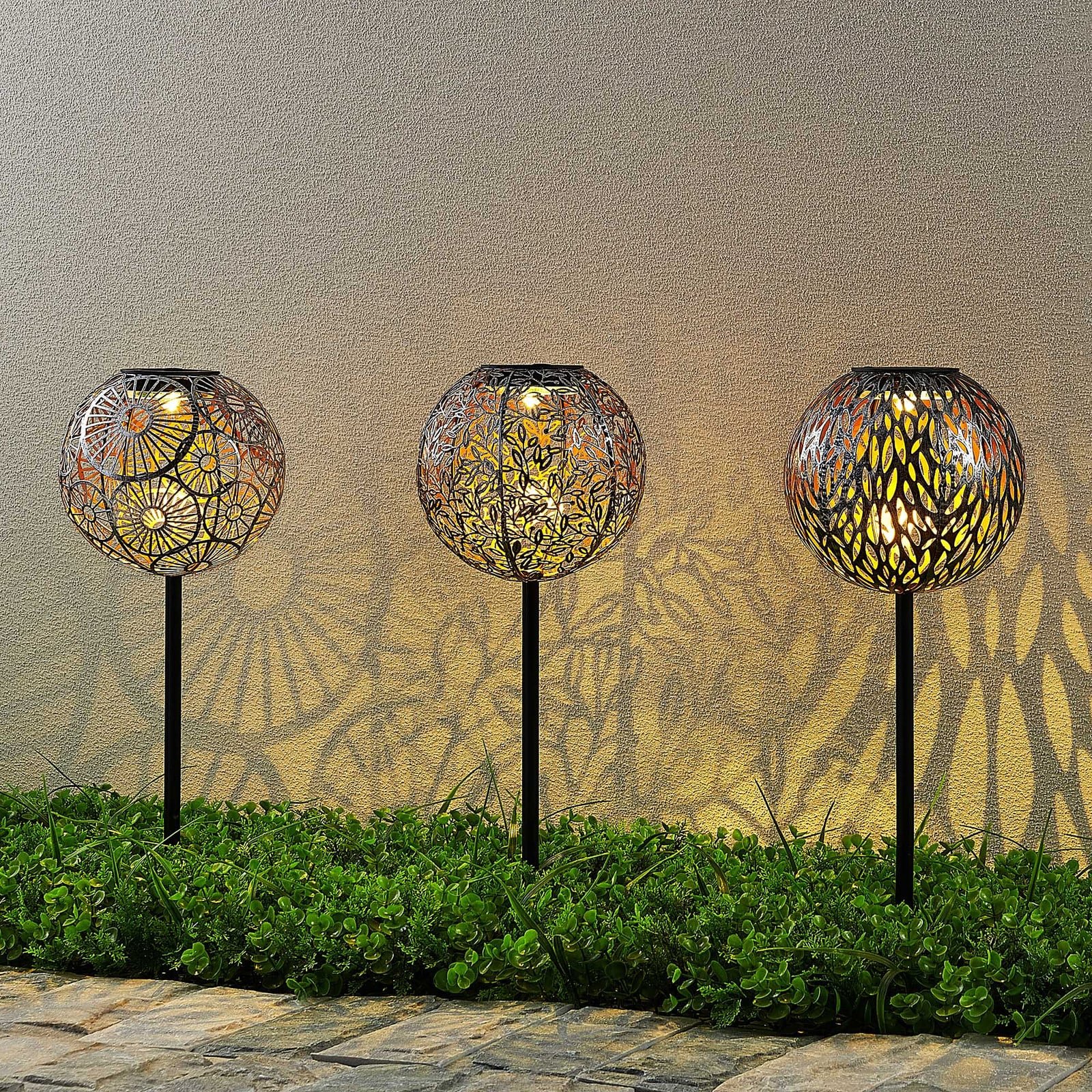 Vilani LED Aurinkokenno Puutarhavalaisin  3 pcs. Silver