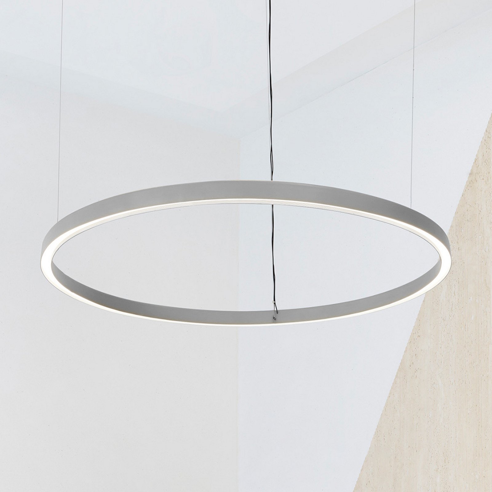 Compendium Circle riippuvalo 110 cm alumiini