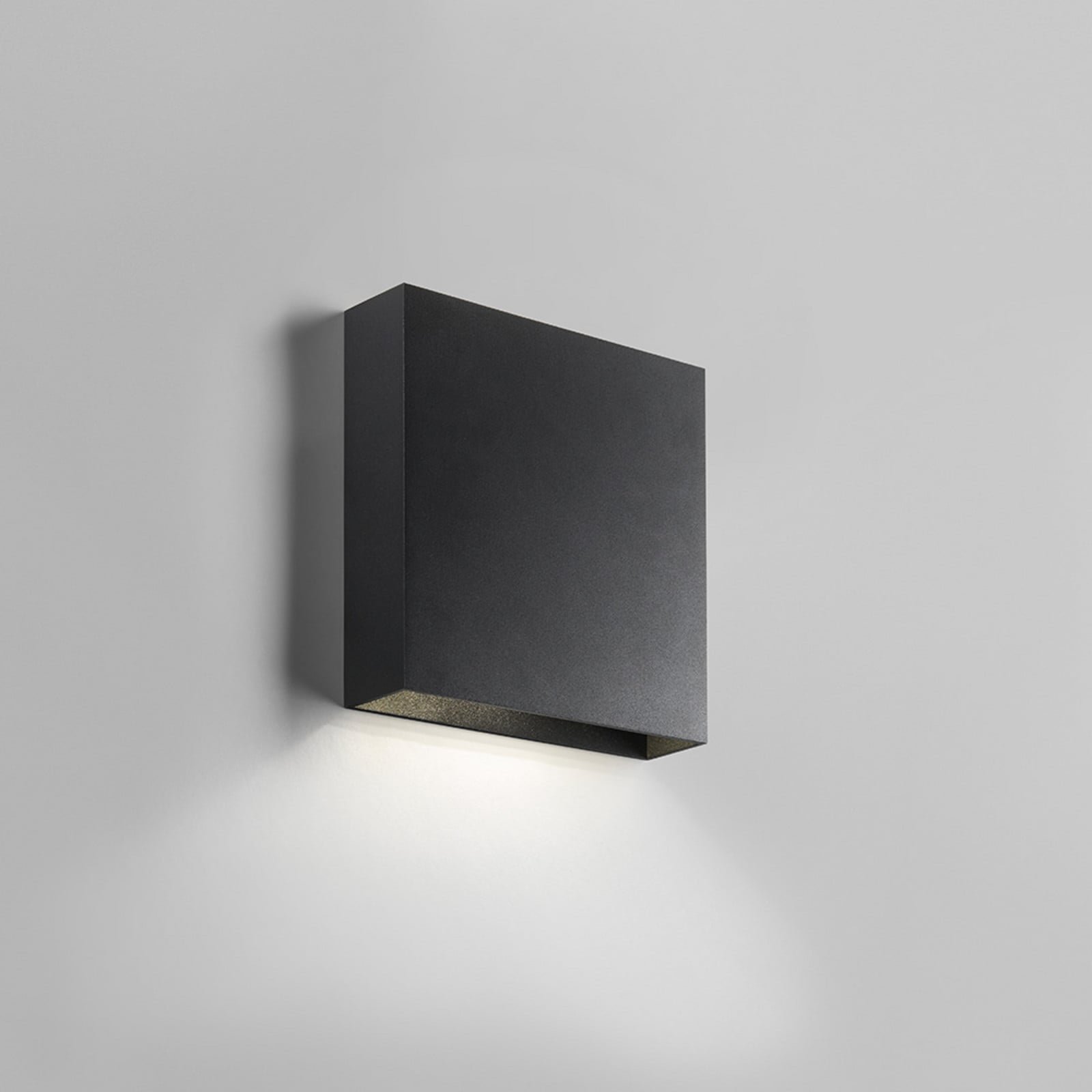 Compact W1 Seinävalaisin LED Down 3000K Musta
