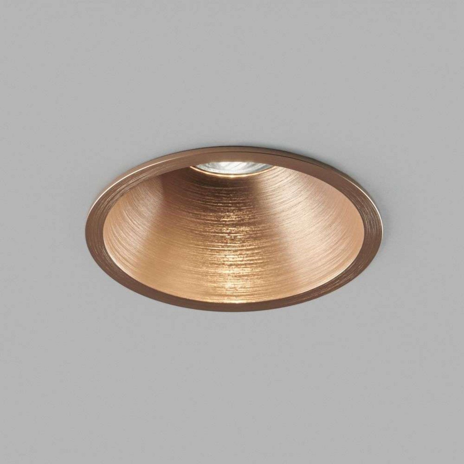 Curve II upotettava spotti Ø 110 cm IP54 CCT pronssi
