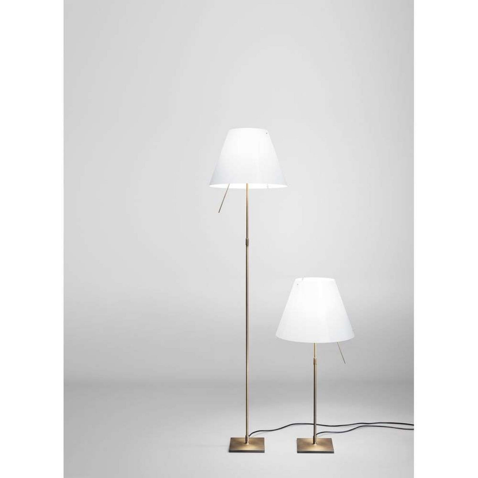 Costanza Pöytävalaisin w/Himmennin White/Brass