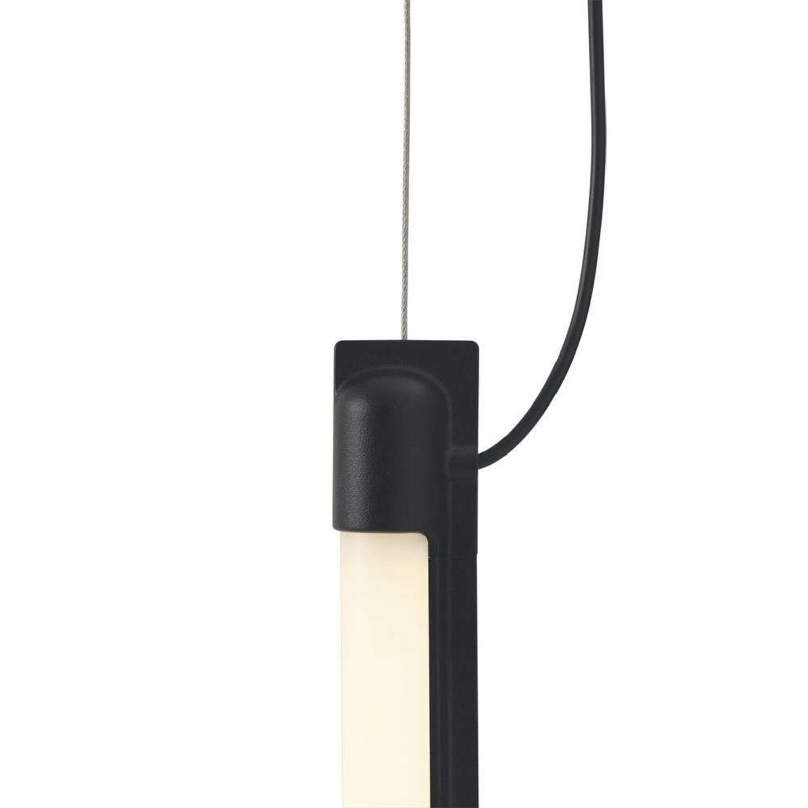 Fine Riippuvalaisin L60 Black