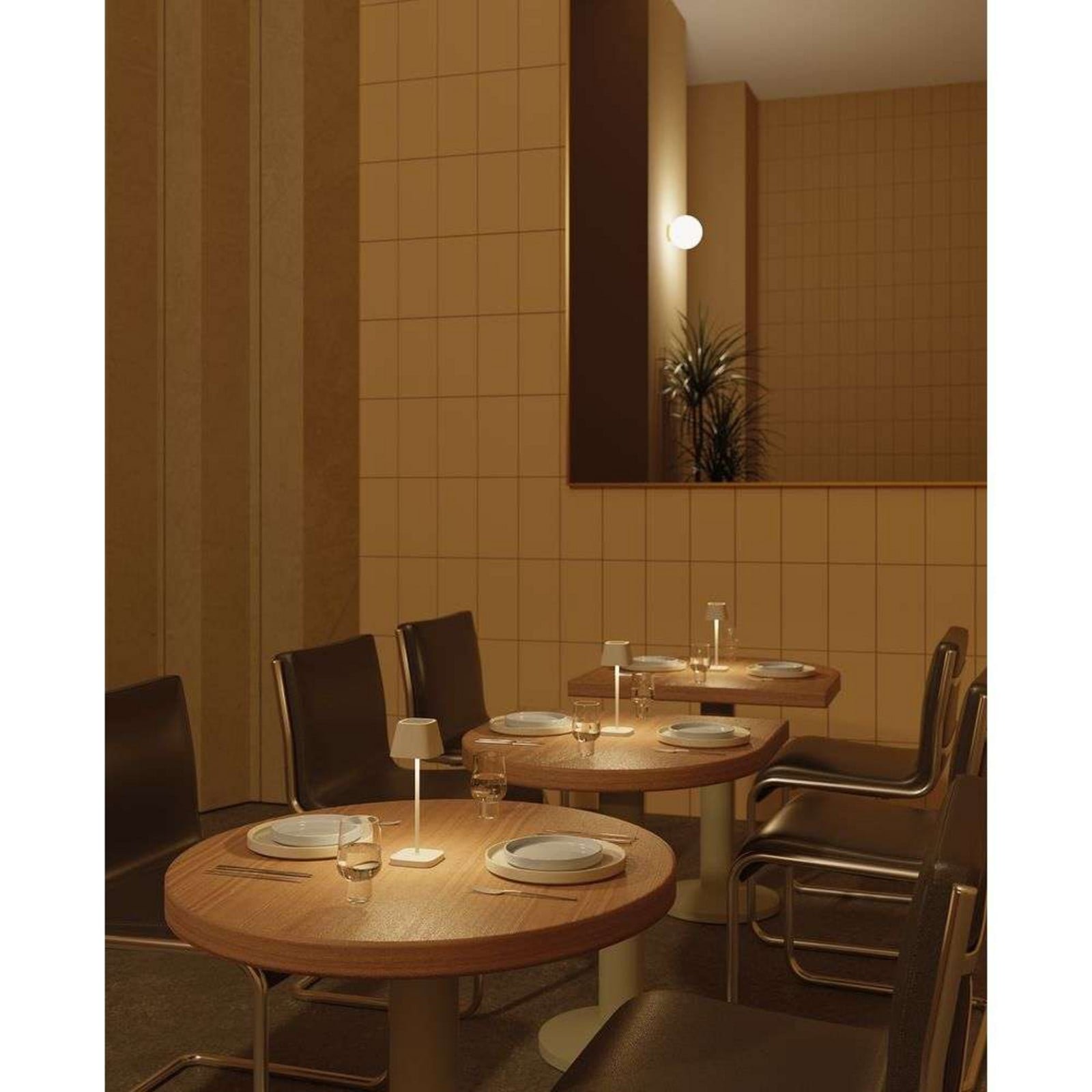 Kodu Mobile LED Pöytävalaisin Silk Gray