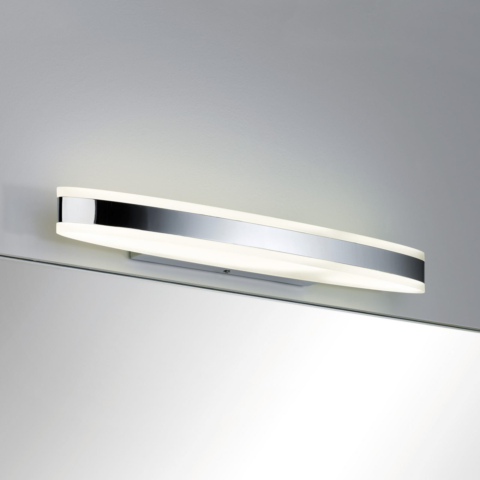 Kuma LED Seinävalaisin 9W IP44 Kromi/Valkoinen
