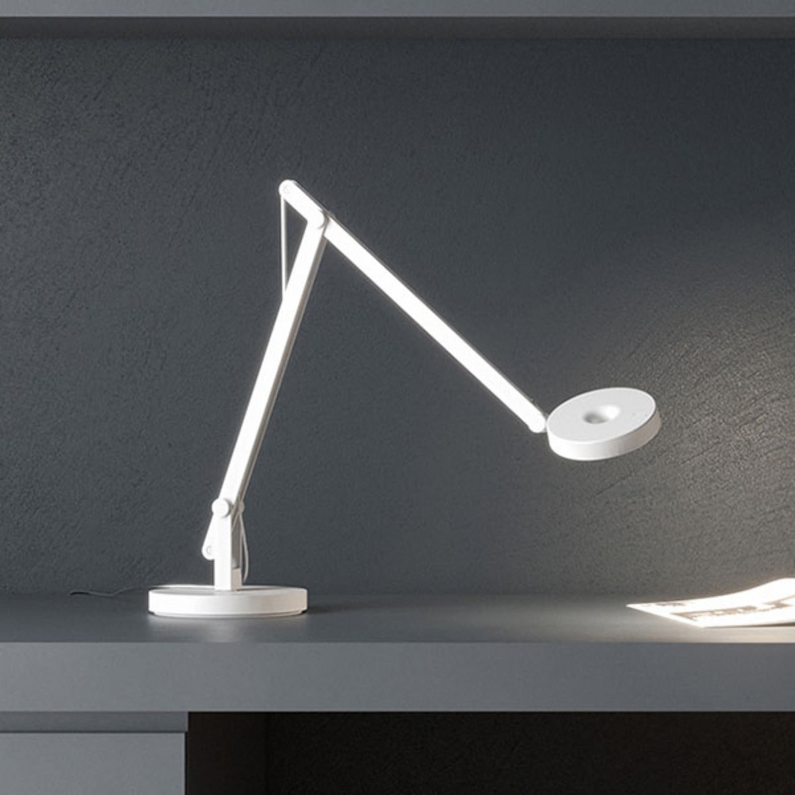 String Mini T1 LED-pöytävalaisin valkoinen himmennettävä CCT