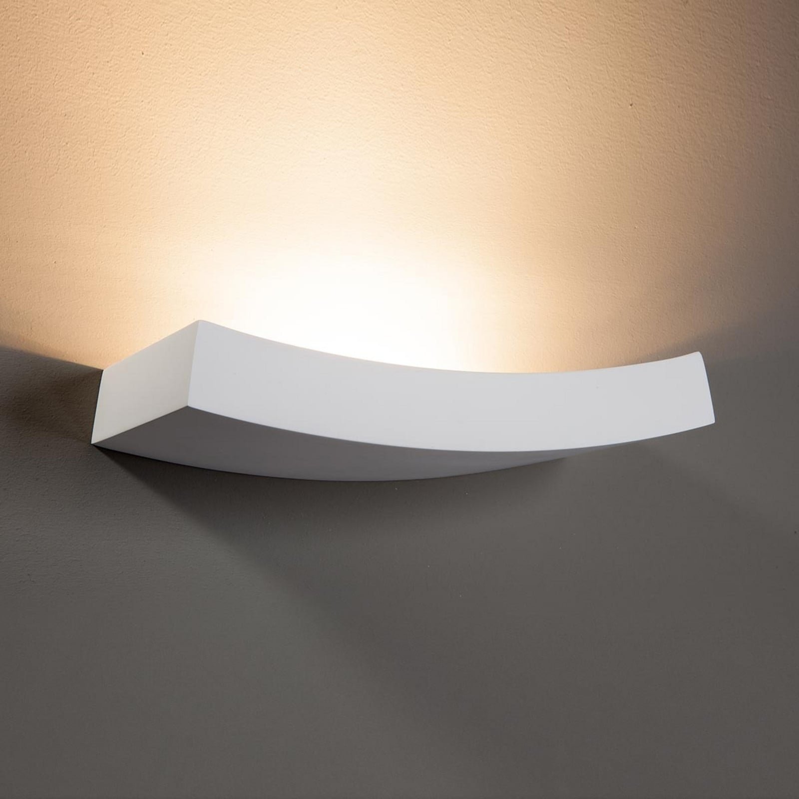 Leander Seinävalaisin White