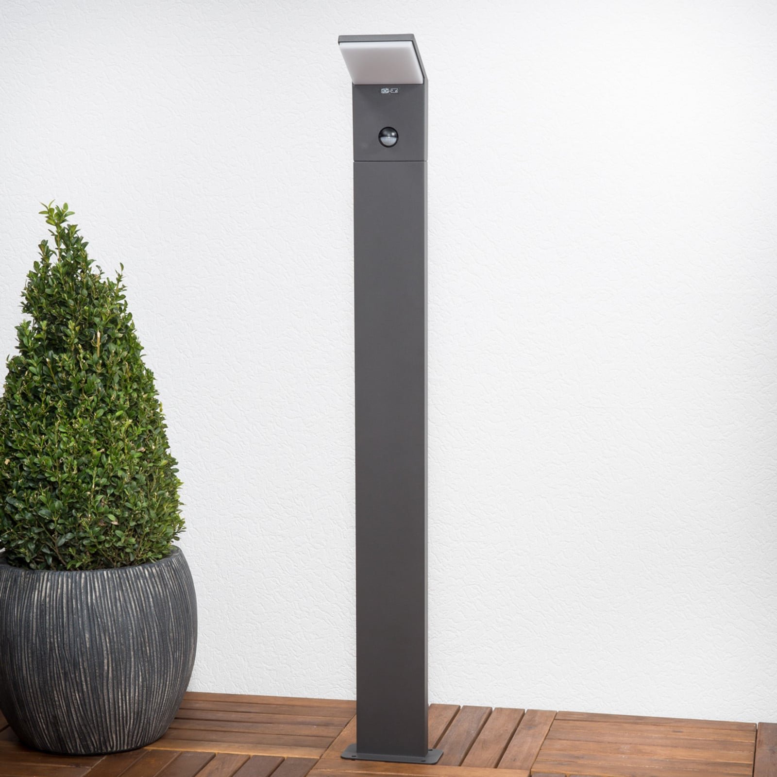 Nevio LED Puutarhavalaisin H100 w/Sensor Graphite