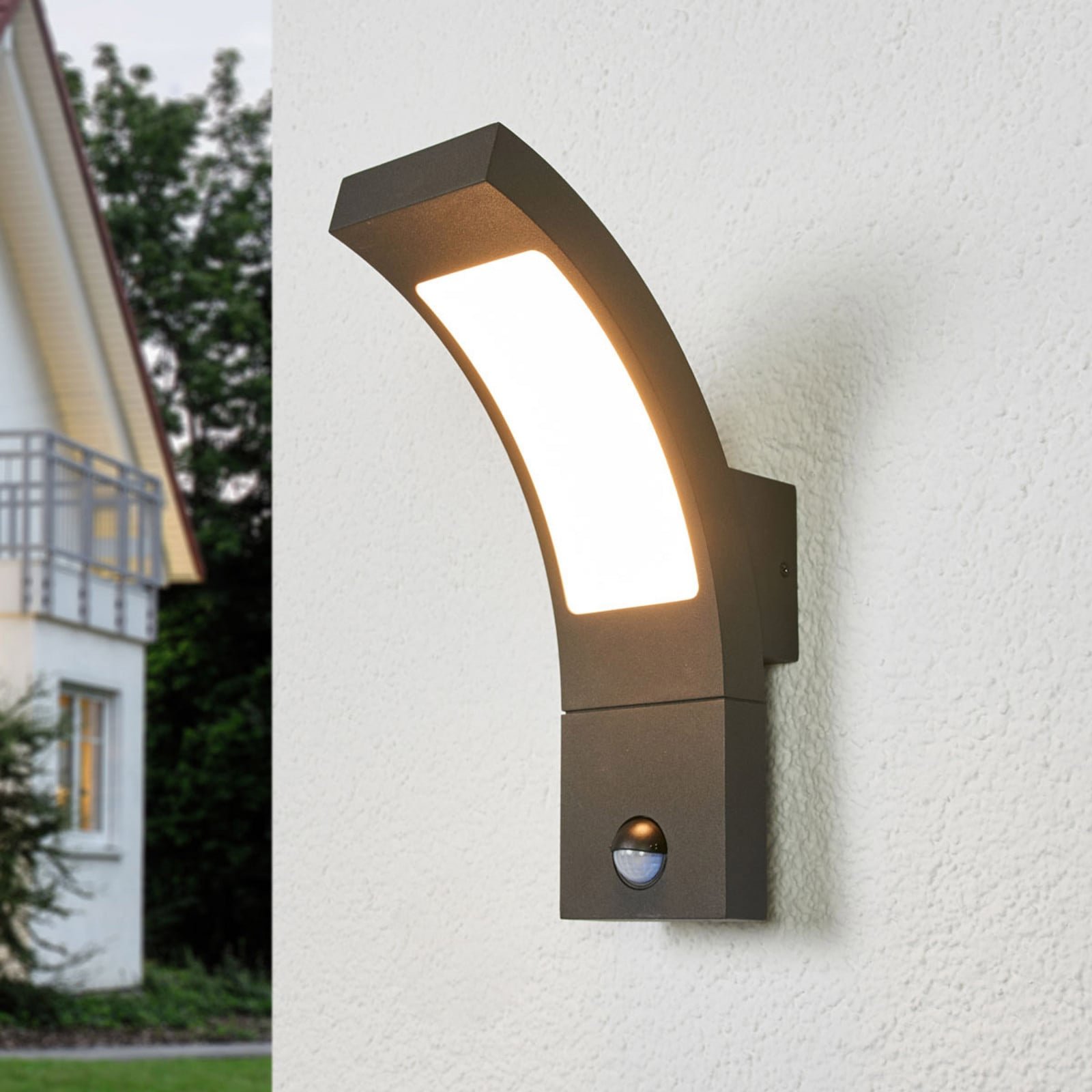 Juvia LED Ulko Seinävalaisin w/Sensor Graphite