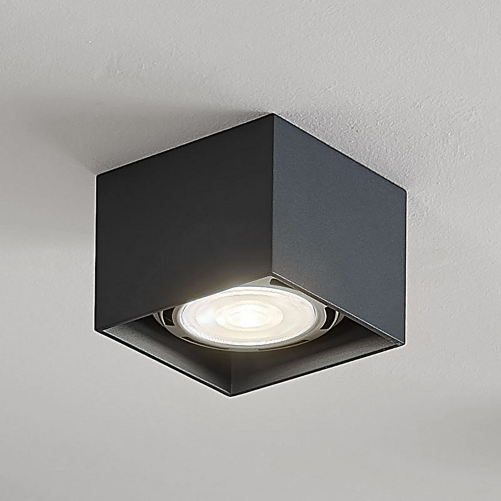 Mabel Square Spottivalaisin Dark Grey