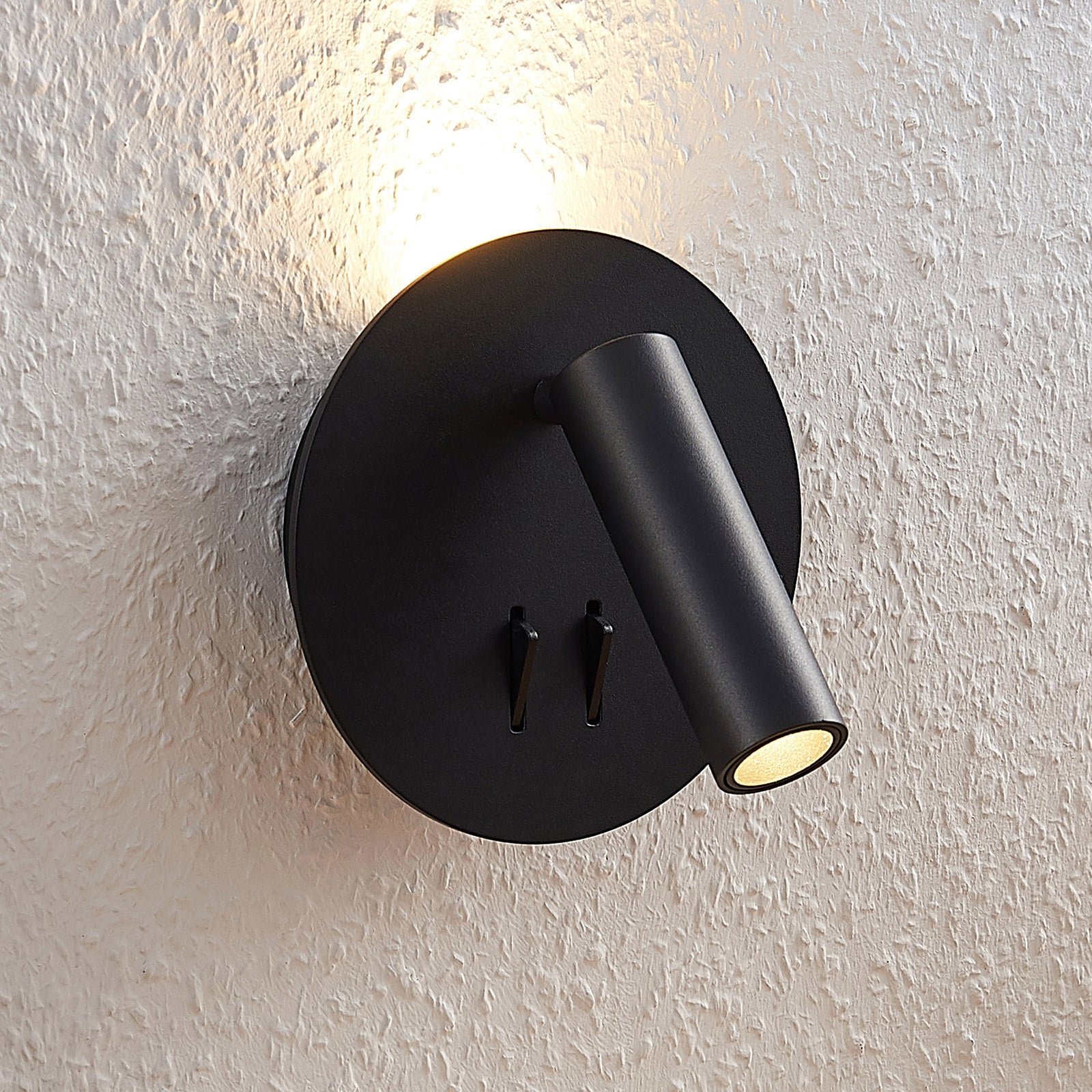 Magya LED 2 Round Seinävalaisin Black