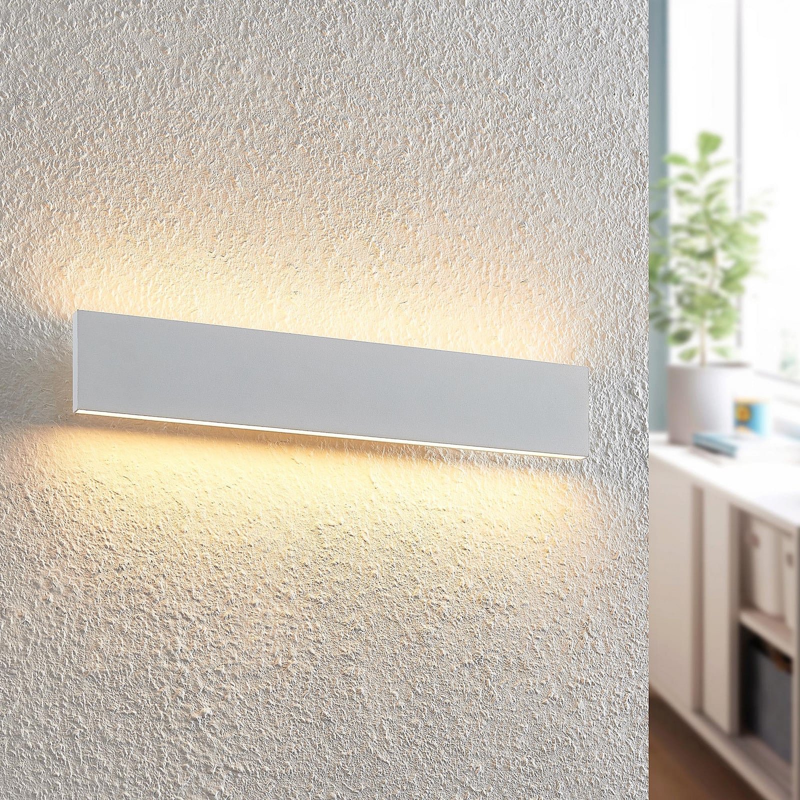 Ignazia LED-seinävalaisin L47 White – Lindby