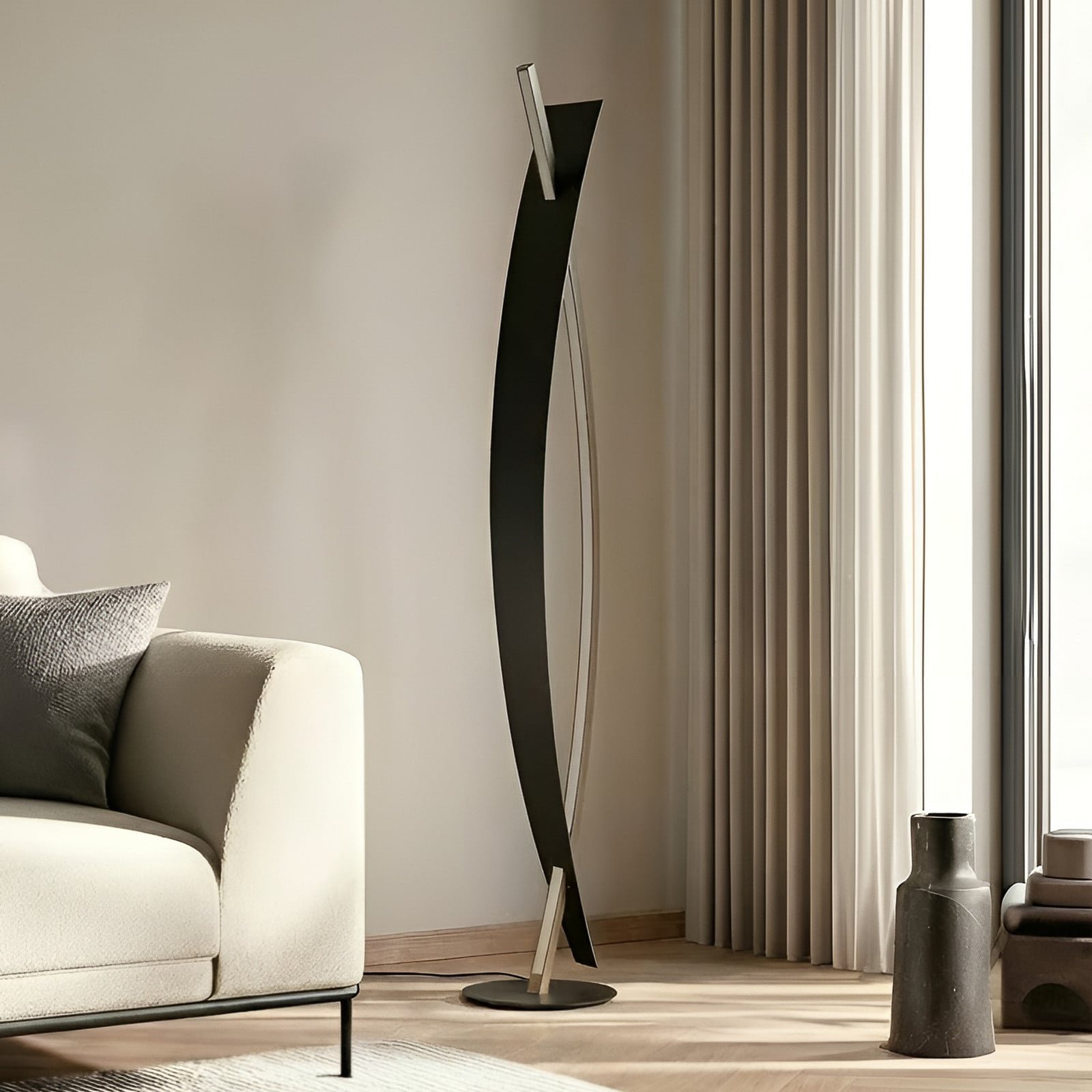 Marija Lattiavalaisin Black/Gold