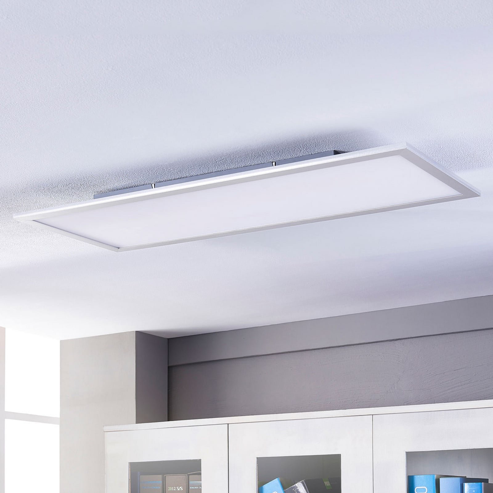 Livel LED Kattovalaisin 4.000K 120x30 White/Silver
