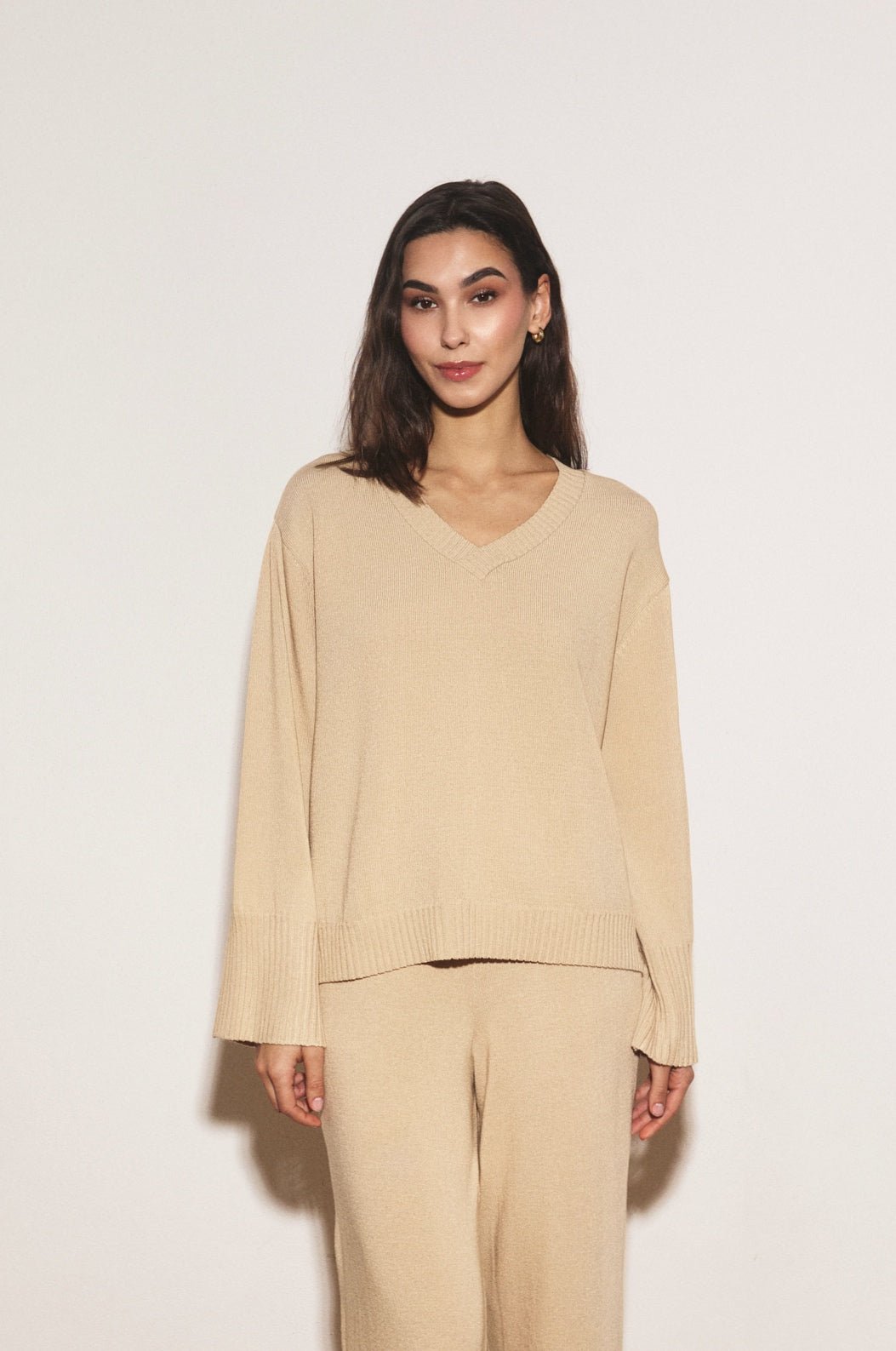 Amelié Neulepaita Beige
