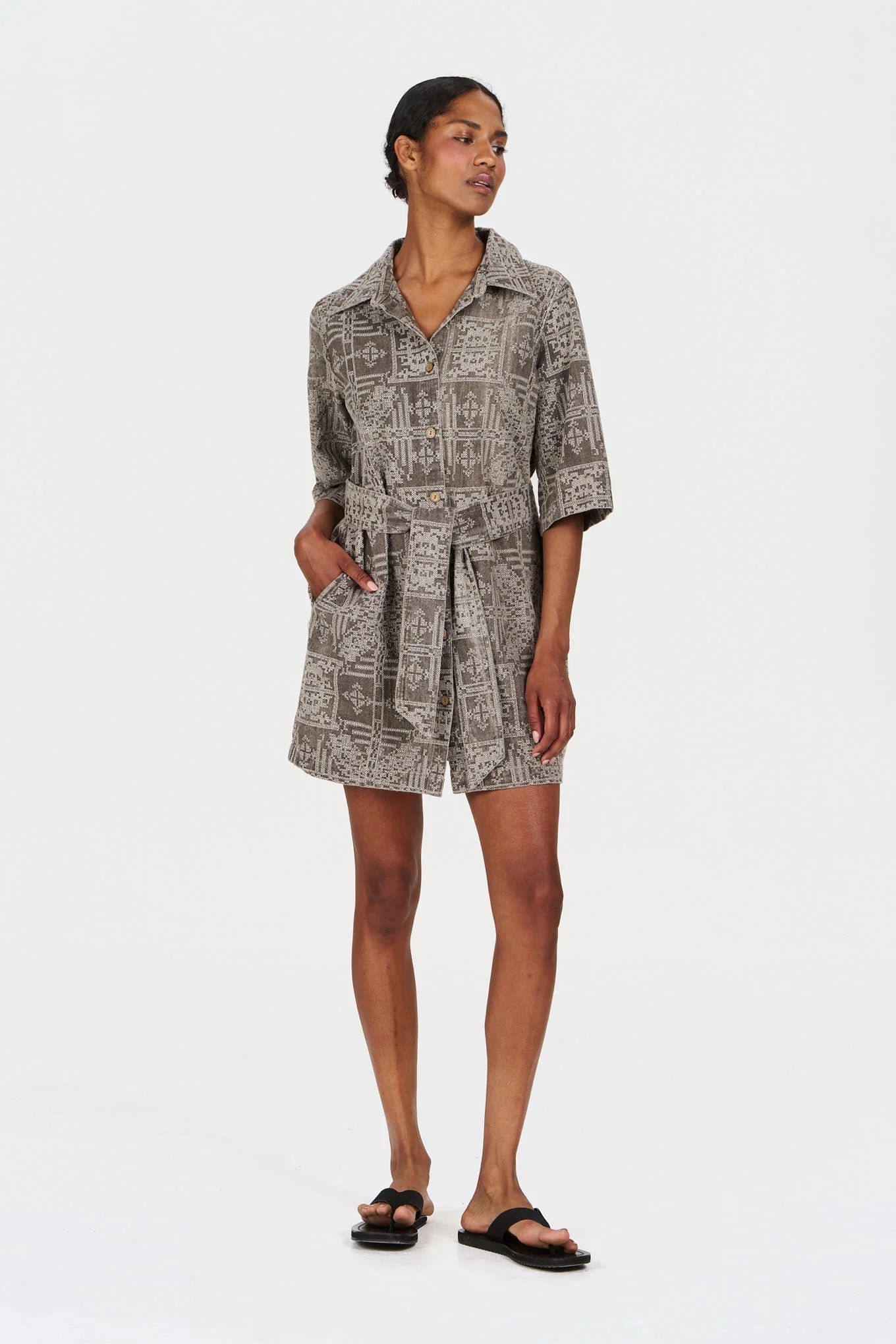 Romy Mekko Mushroom Crossstich Brown
