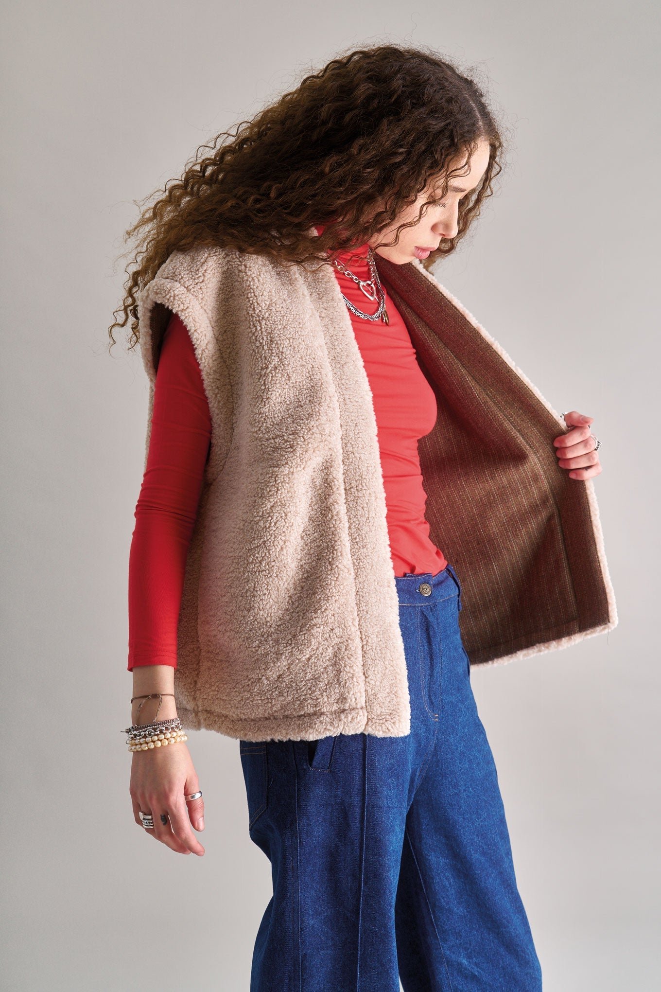 Georgie Reversible Fleece Gilet Sand Beige