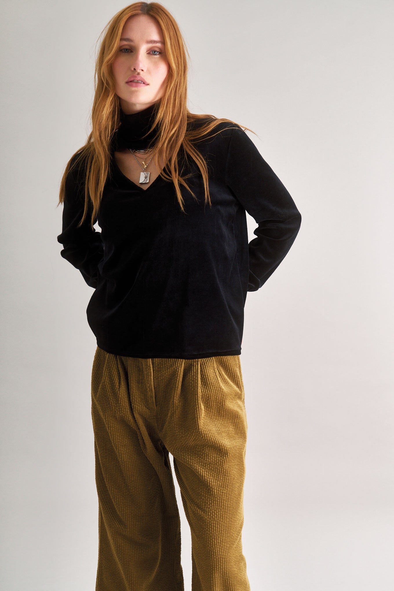 Alice Velvet Top Black