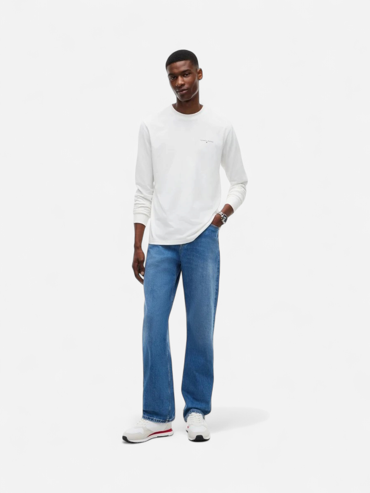 Tommy Jeans miesten pitkähihainen paita Slim Chest Linear LS Tee, luonnonvalkoinen